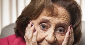 Atriz Laura Cardoso faz 93 anos: “Parar? Nem pensar!”
