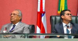 Amazonino e David Almeida trocam tiros nas redes sociaisQuem pode mais?