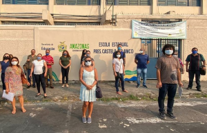 Governo do Amazonas confirma 922 professores positivos para Covid em ManausA pandemia continua