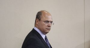 Wilson se compara a Cristo, cita Sermão da Montanha, mas é guilhotinado