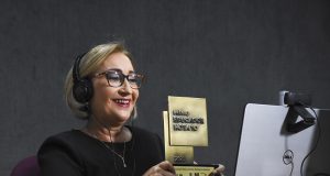 Professora manauara da rede municipal ganha trófeu ‘Educador Nota 10’Única representante da região Norte