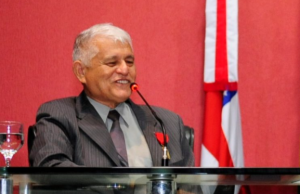 Ex-prefeito de Manaus morre de Covid no Check-UPLuto oficial