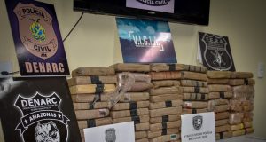70 quilos de maconha avaliada em R$ 350 mil é apreendida em Tefé; 4 pessoas foram presas Encontrados em uma ilha, às margens do rio Japurá