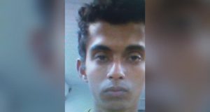Polícia pede ajuda para colocar as mãos em ‘vida loka’ que atirou contra viatura