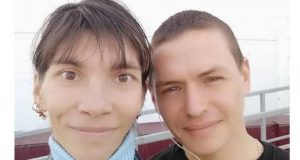 Com ciúmes, homem espanca noiva até a morte durante festa de casamentoUma testemunha relatou à polícia local que viu quando o noivo acusou a mulher de “se comportar incorretamente” com um convidado de seu casamento