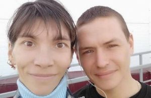 Com ciúmes, homem espanca noiva até a morte durante festa de casamentoUma testemunha relatou à polícia local que viu quando o noivo acusou a mulher de “se comportar incorretamente” com um convidado de seu casamento