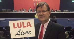 Zé Ricardo pede que eleitor não o confunda com petistas corruptos: “situação injusta”Desabafo do homem da kombi
