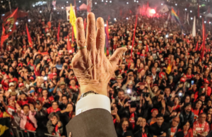 Após pedir os direitos políticos de volta, Lula recupera dinheiro das palestrasVitória parcial