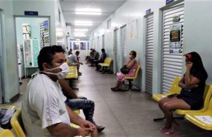 Ministério da Saúde afirma que não existe 2ª onda de Covid em ManausApesar dos dados