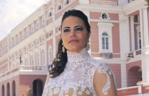 Iranduba dá à Nejmi Aziz vaga de deputada estadualDança das cadeiras