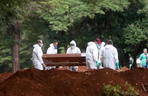 10 pessoas foram sepultadas vítimas de Covid nesta sexta em Manaus