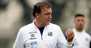 COVID: Cuca é internado no Sírio LibanêsPreocupação