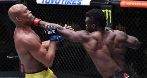 Derrota humilhante e crítica de Dana White: o fim de Anderson SilvaPra que isso?