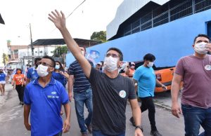 David promete criar pelo menos 6,3 mil empregos com equipes da Saúde da FamíliaO candidato da coligação Avante Manaus também vai construir seis UBS nível 3, que vão funcionar como mini hospitais, com três equipes multiprofissionais