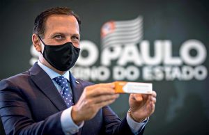 Anvisa autoriza retomada dos testes com a CoronavacDe volta aos trabalhos