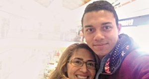 Filho de ex-bispo da Universal mata mãe a facadas em PortugalInacreditável