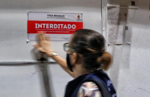 Polícia descobre “Escondindin”, festa clandestina com 500 pessoas no TarumãAbsurdo