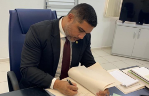 Juiz desconfia que presos pegam Covid de propósito para sair da cadeia no AmazonasAh, moleques!