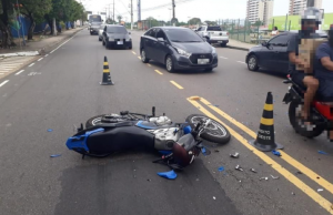 Detran culpa motoqueiros de delivery por aumento de acidentes em ManausPerigo