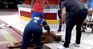 Adolescente morre ao defender namorado assaltante na Praça 14Crime e castigo
