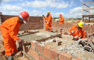 Promotor, pedreiro, vendedor, servicos gerais: Manaus cheia de vagas nesta terça!Oportunidade