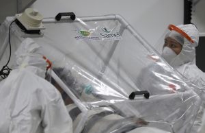 Número de infectados por Covid no AM é igual à soma da população de Parintins e TeféPandemia cruel