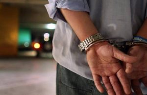 Quadrilha assalta motéis, amarra os homens e estupra as clientesHorror no Brasil