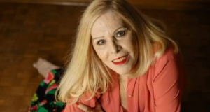 Morre, aos 73 anos, a cantora VanusaLuto na música