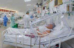 Incansável no Amazonas, coronavírus já internou 884 pessoas em dezembroNúmeros oficiais