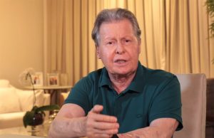 Arthur mantém Ponta Negra interditada e sem festa de RéveillonContra a Covid