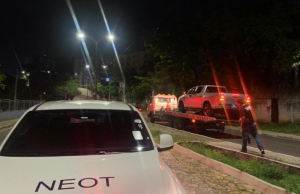 31 bêbados são pegos dirigindo Hilux, Land Rover e Fusion no VieiralvesGranfinos e irresponsáveis