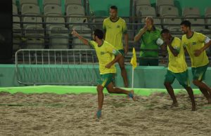 Brasil e México encerram 1ª fase do Mundial de Futebol de Areia RaizRodada desta quinta define garantidos às quartas de final