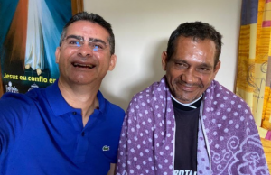 David Almeida resgata amigo de infância do cemitério e o salva das drogasTestemunho