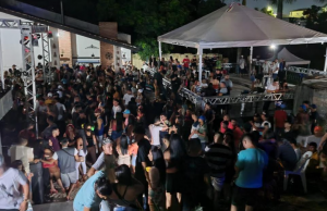 Manaus das contradições: 5 mil mortos por Covid e forró com 2 mil aglomeradosPandemia x loucura