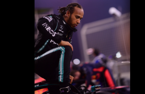 Hamilton encerra temporada e critica líderes negacionistas: “Covid não é piada”Campeão engajado
