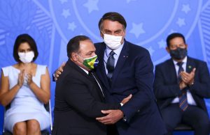 Pazuello prevê que Brasil só começará vacinação da Covid em marçoAtrasado