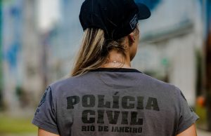 Polícia prende donos de sites especializados em extorquir políticosFake news
