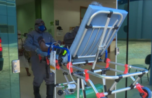 Abarrotado de pacientes, Platão Araújo abre leitos até no almoxarifado