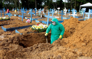 A poucas horas de reabrir todo o comércio, Amazonas atinge 5.190 mortos por Covid