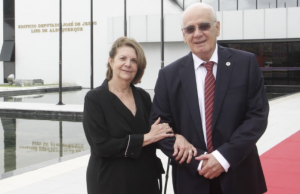 Serafim Corrêa perde Lydia, o grande amor de sua vidaLuto