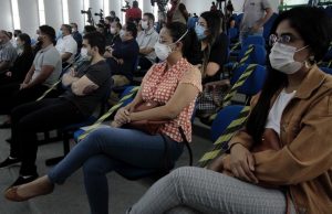 Manaus recebe mais 108 médicos para o combate à Covid-19