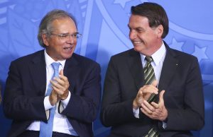 O bate-palma do fracasso: Brasil chega à trágica marca de 14 milhões de desempregados