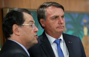 Eduardo Braga detona visita de Pazuello a Manaus: “Não deu respostas aos desesperados”Tá feia a coisa, diz o Senador