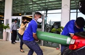 Empresa se aproveita das mortes por asfixia, e vende cilindro de oxigênio a R$ 5 mil em Manaus