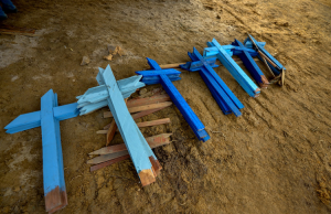 Manaus sepulta 213 seres humanos nesta sexta, e tenta evitar mais mortes por asfixia