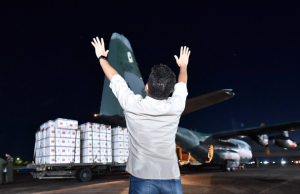 David Almeida pede a benção de Deus e sonha com 60 mil vacinados em uma semana