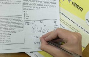 Prefeitura de Parintins suspende aplicação do ENEMO decreto municipal também confirma a suspensão do transporte fluvial de passageiros