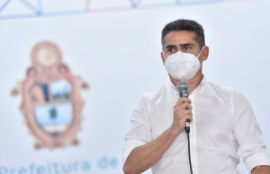 VACINA: David Almeida rebate Ministério Público: “Tudo feito de forma correta”Prefeito se defende