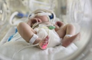 URGENTE: Bebê de 3 meses morre vítima de Covid em ManausLuto