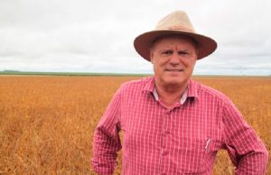 Após R$ 1 milhão por Rodinei, Elusmar quer pagar pro São Paulo ganhar do Mengão